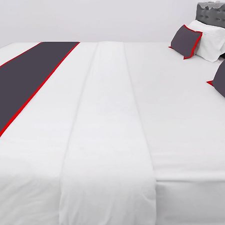 جاكرتا Collection O 92739 Hotel Pintu Besar المظهر الخارجي الصورة