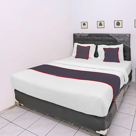 جاكرتا Collection O 92739 Hotel Pintu Besar المظهر الخارجي الصورة