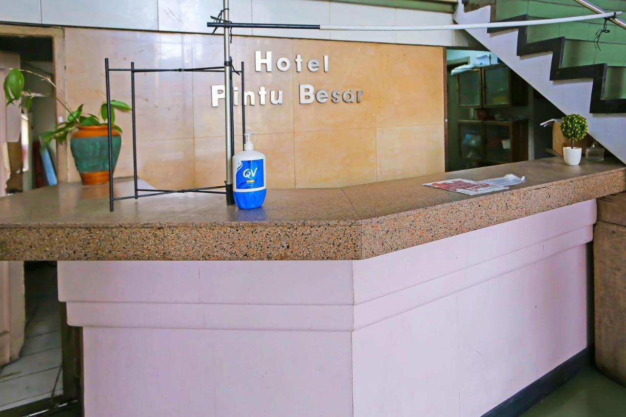جاكرتا Collection O 92739 Hotel Pintu Besar المظهر الخارجي الصورة