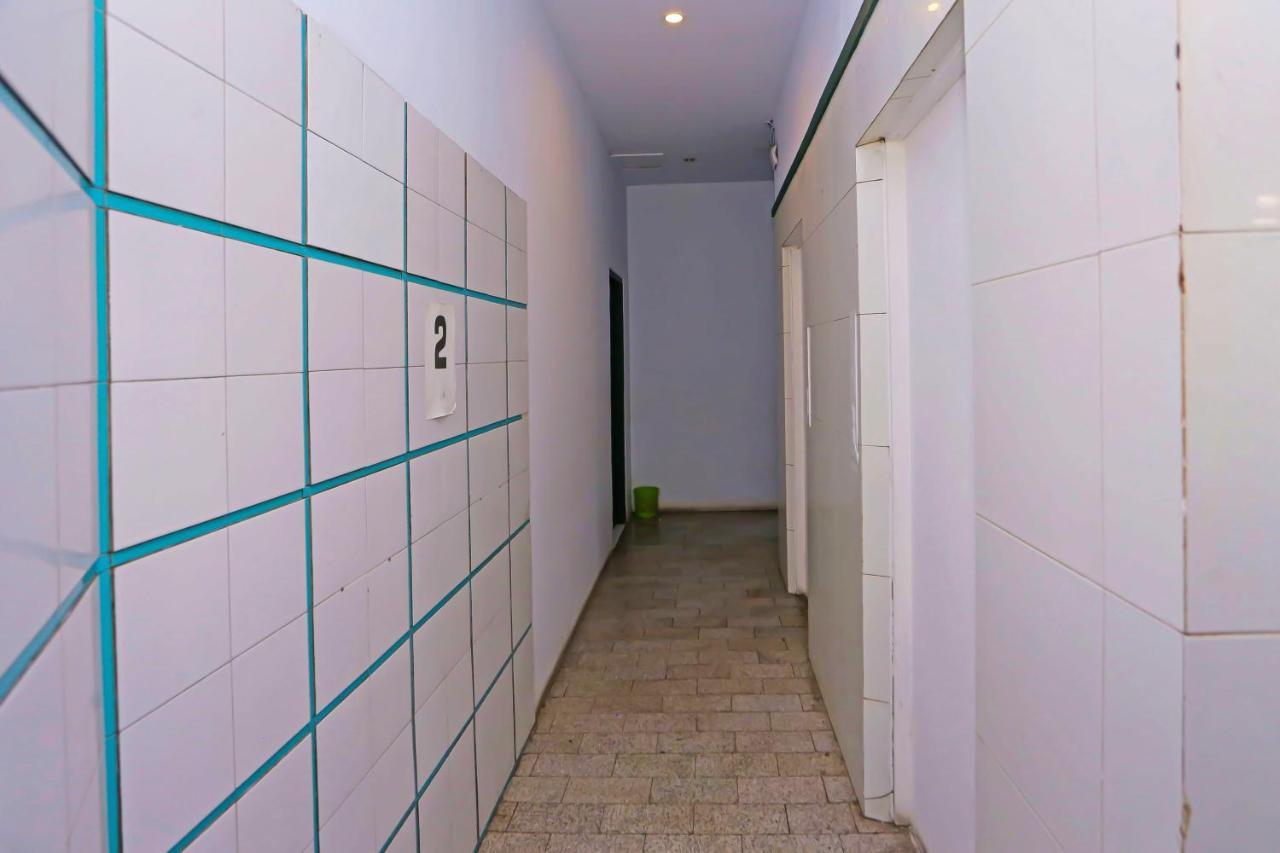 جاكرتا Collection O 92739 Hotel Pintu Besar المظهر الخارجي الصورة