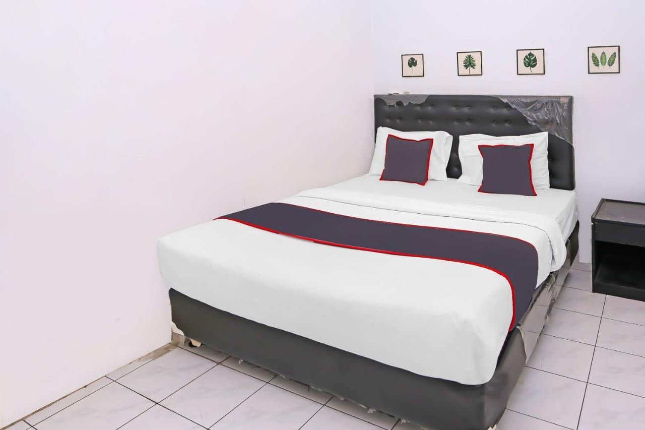 جاكرتا Collection O 92739 Hotel Pintu Besar المظهر الخارجي الصورة
