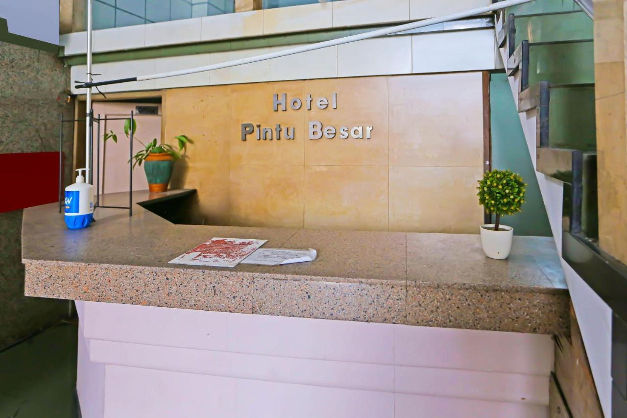 جاكرتا Collection O 92739 Hotel Pintu Besar المظهر الخارجي الصورة